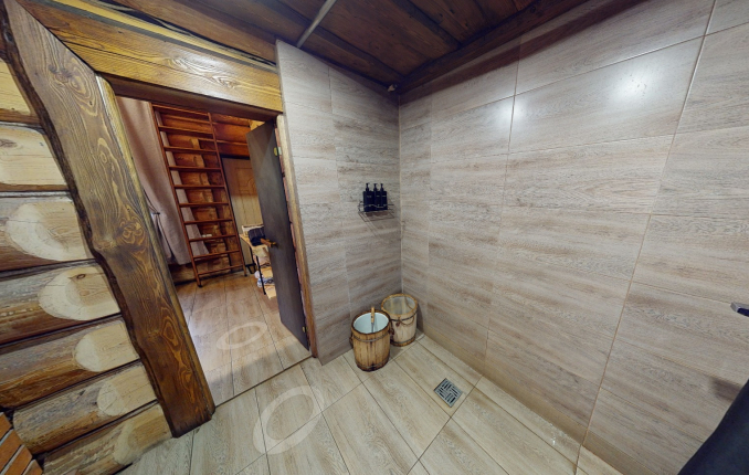 Изба по-белому